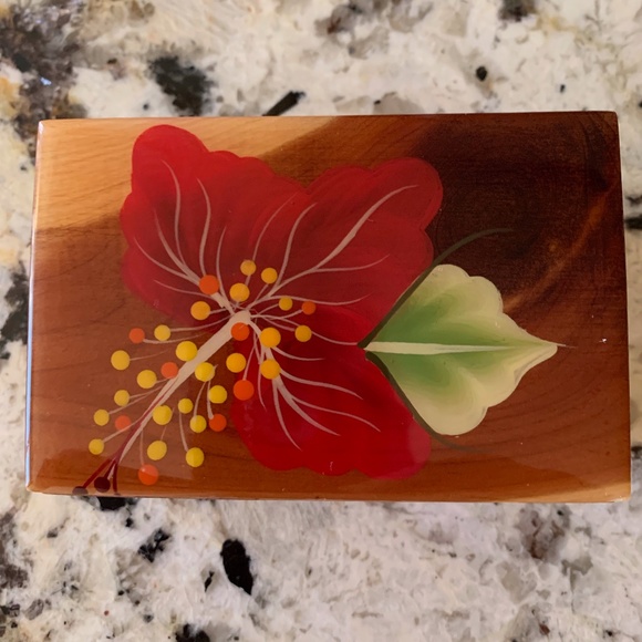 Cedar Wood Trinket Box w/ Hand Painted Hibiscus Flower Top - Picture 1 of 6